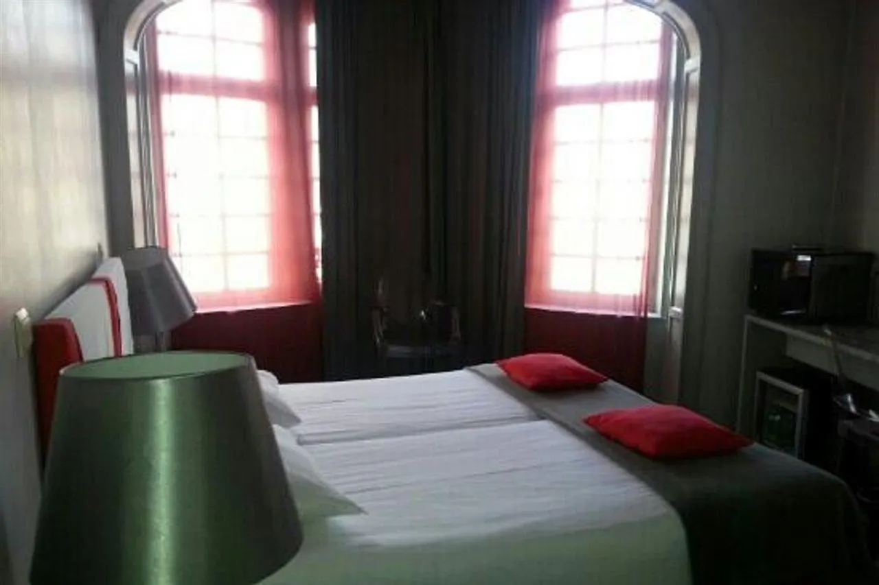 Monty Small Design Hotel 월뤼브생랑베르
