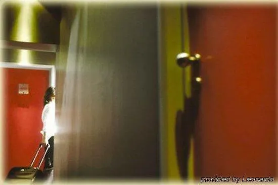 Monty Small Design Hotel 월뤼브생랑베르 2*,  벨기에
