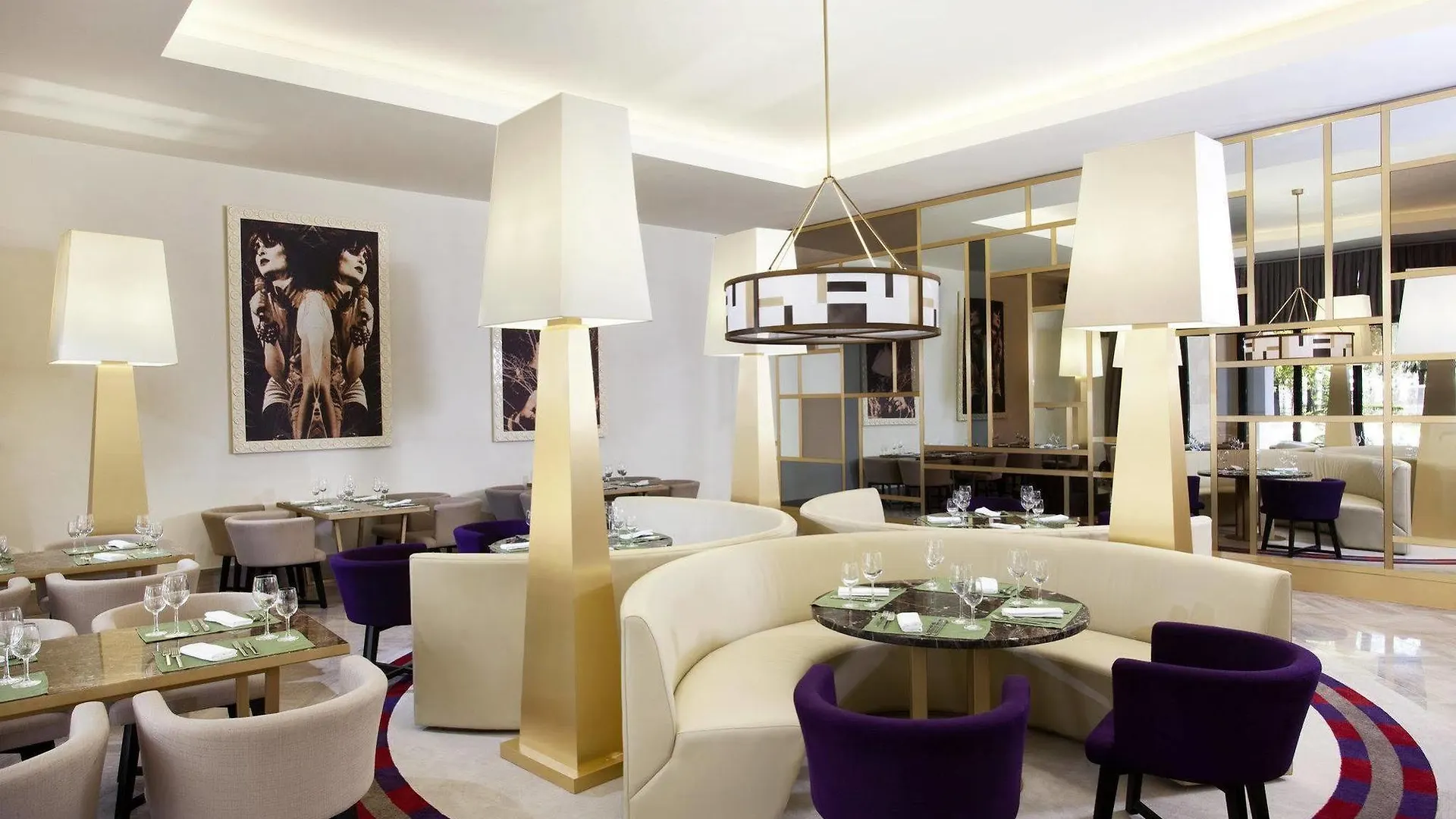 Monty Small Design Hotel 월뤼브생랑베르