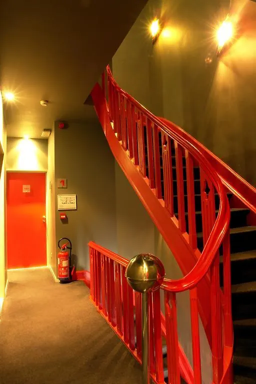 Monty Small Design Hotel 월뤼브생랑베르